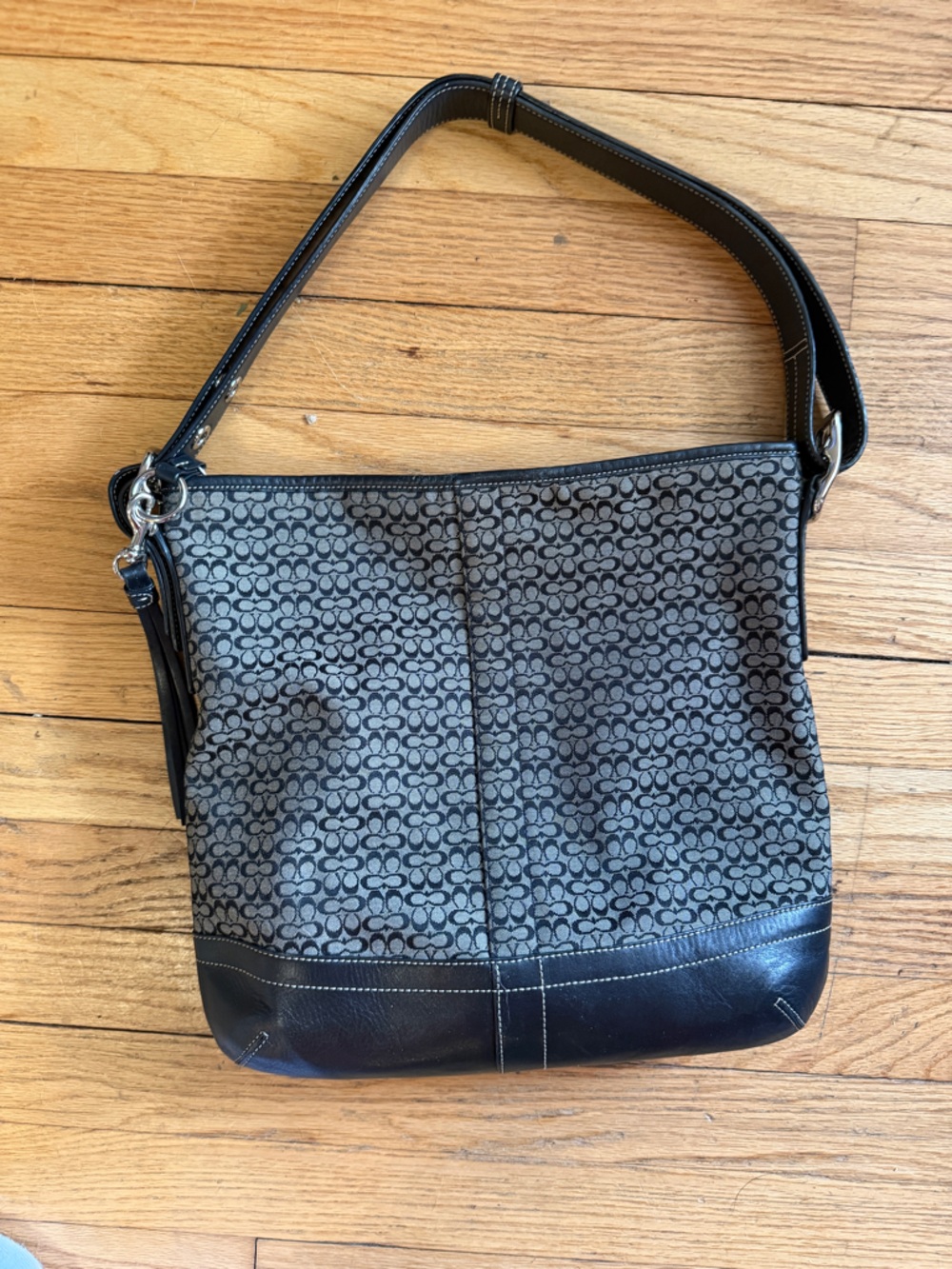 Coach Logo Jacguard Black Leather Trim Shoulder Bag F10417 - Picture 5 of 7